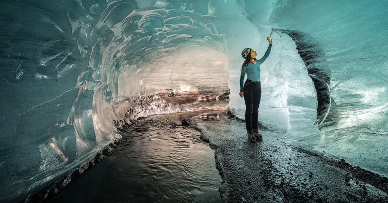 Katla Ice Cave Extended Tour with Super Jeep